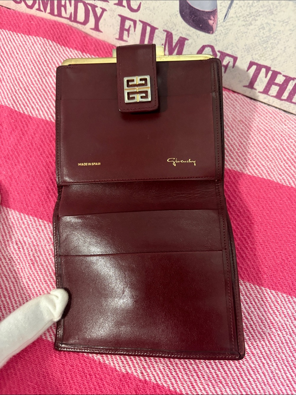 Givenchy Burgundy Leather kisslock with Gold Emblem - Picture 2 of 10